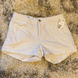 NWT white H&M shorts